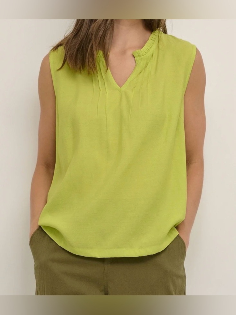 Cream lime green sleeveless top size XS